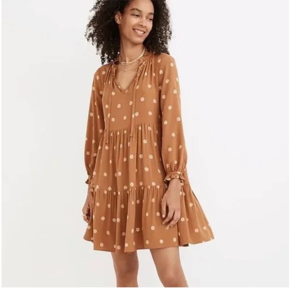 Beautiful NWT Gold Madewell tiered mini dress size M